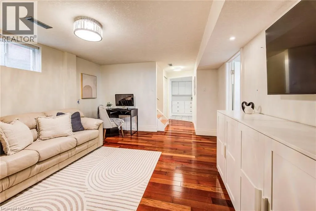 413 HIDDEN CREEK Drive