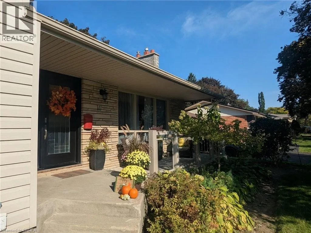 14 MEADOW Road