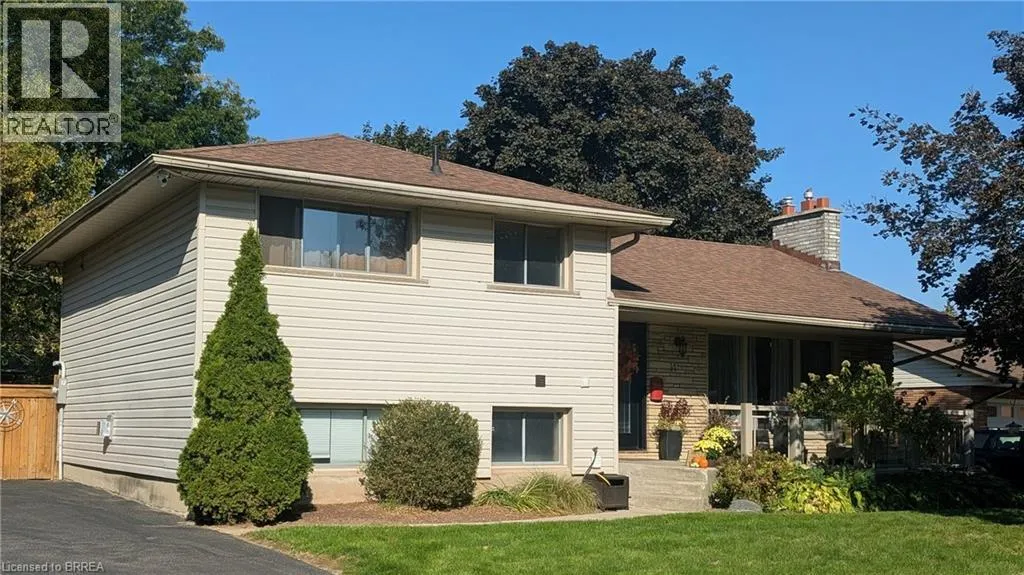 14 MEADOW Road