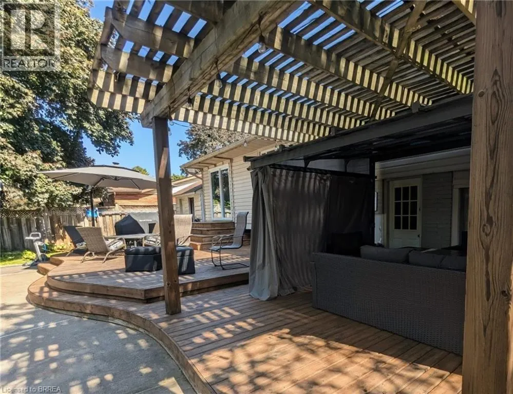 14 MEADOW Road