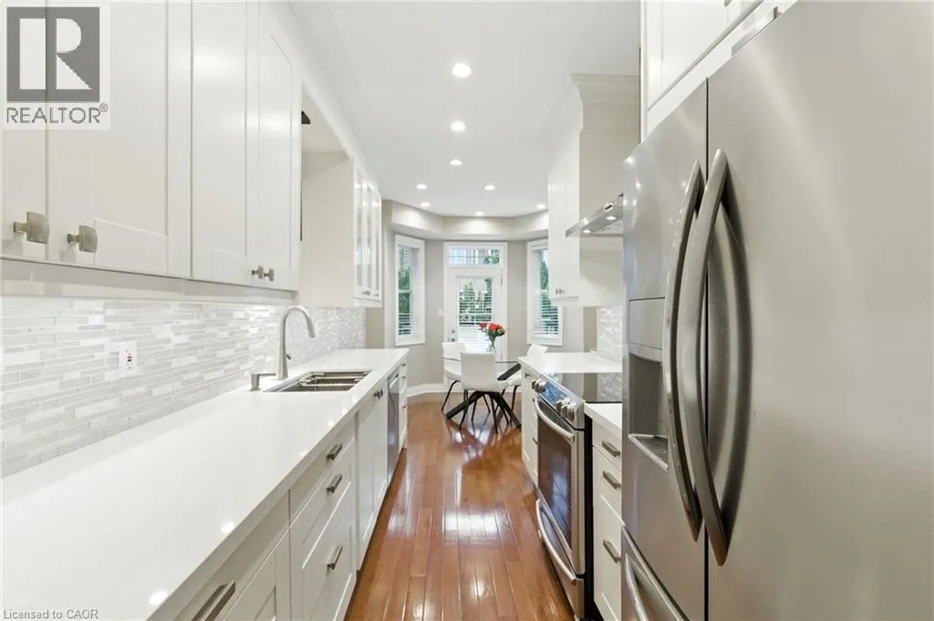 117 NELSON Street Unit# 3, #3