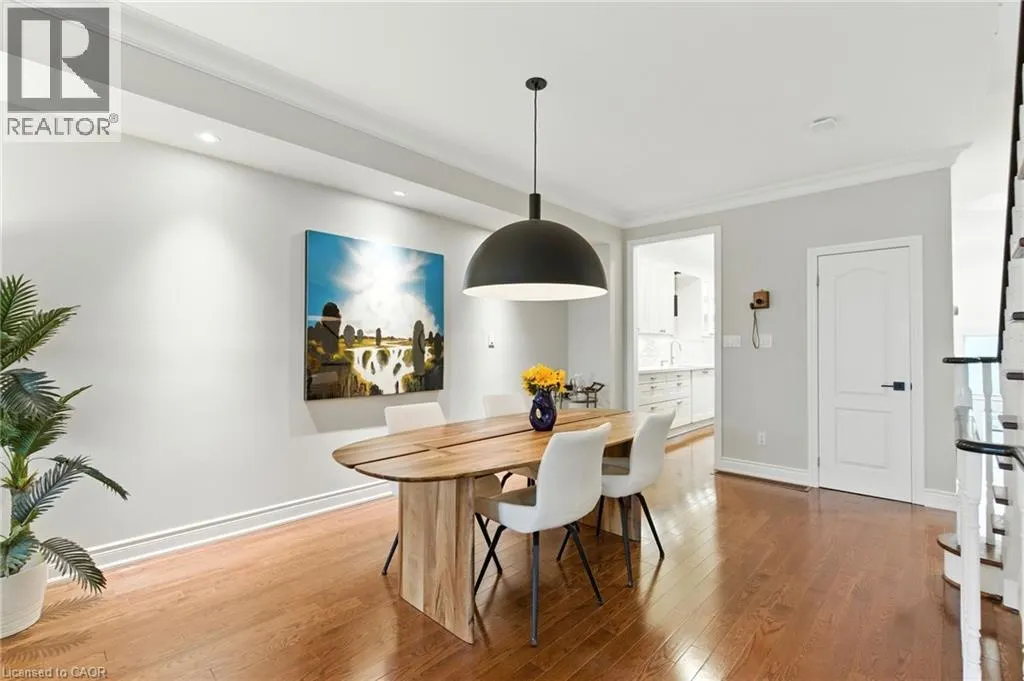 117 NELSON Street Unit# 3, #3