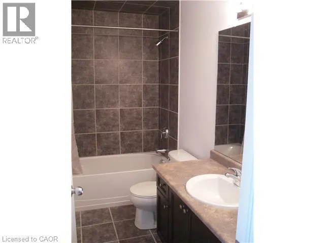 5327 UPPER MIDDLE Road Unit# 211, #211