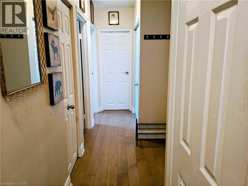 81 CHARLTON Avenue E Unit# 103, #103
