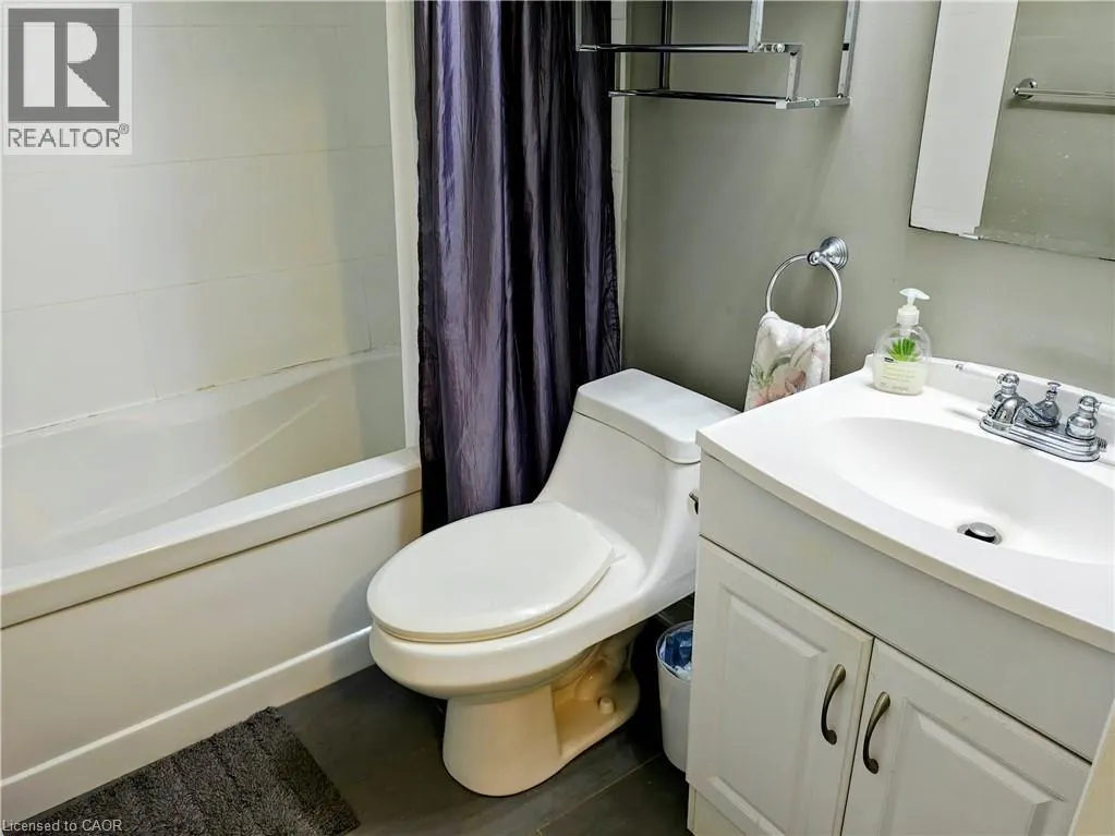 81 CHARLTON Avenue E Unit# 103, #103