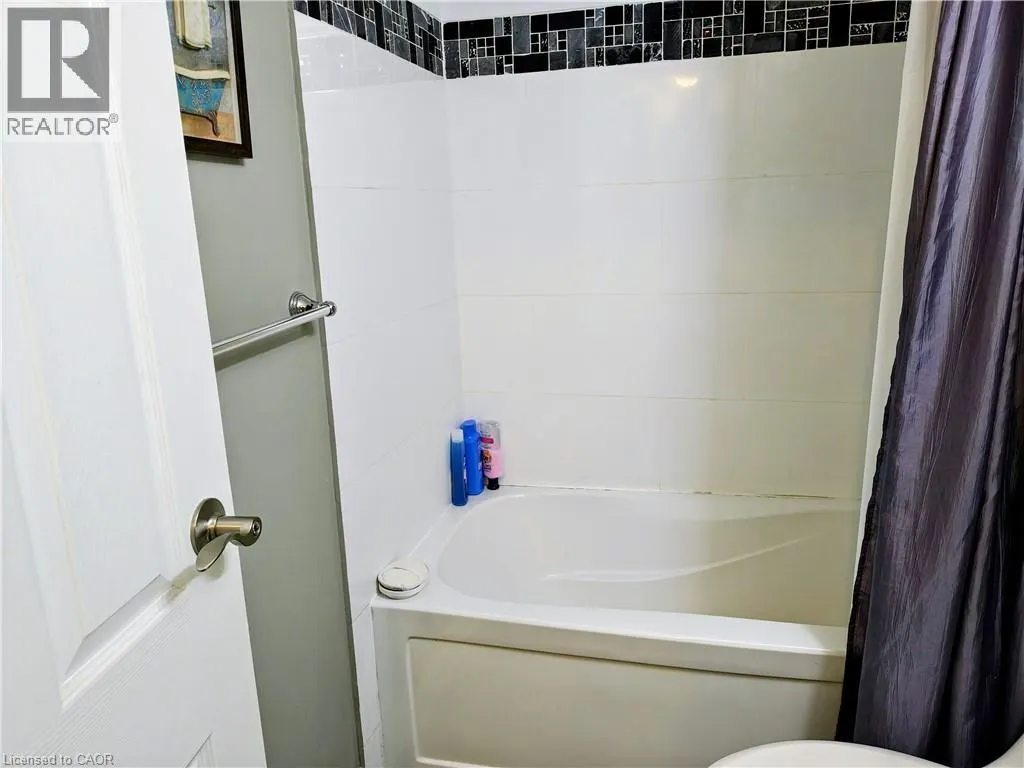 81 CHARLTON Avenue E Unit# 103, #103