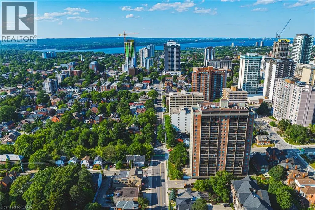 101 QUEEN Street S Unit# 606, #606