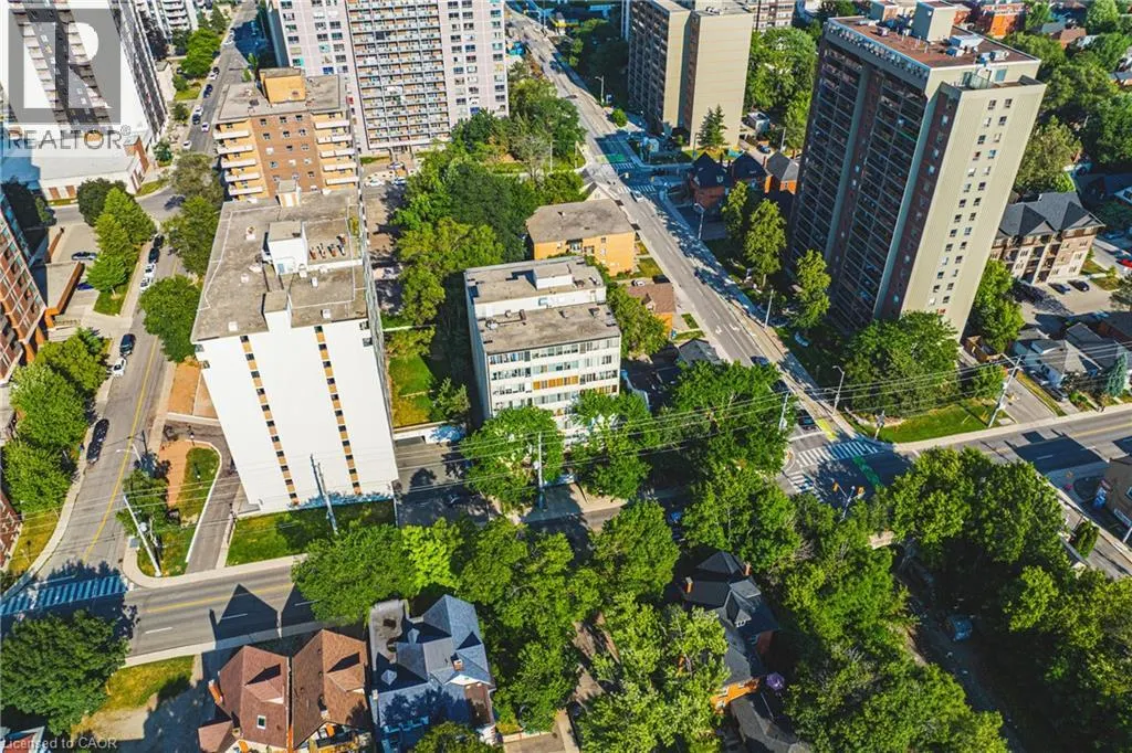 101 QUEEN Street S Unit# 606, #606