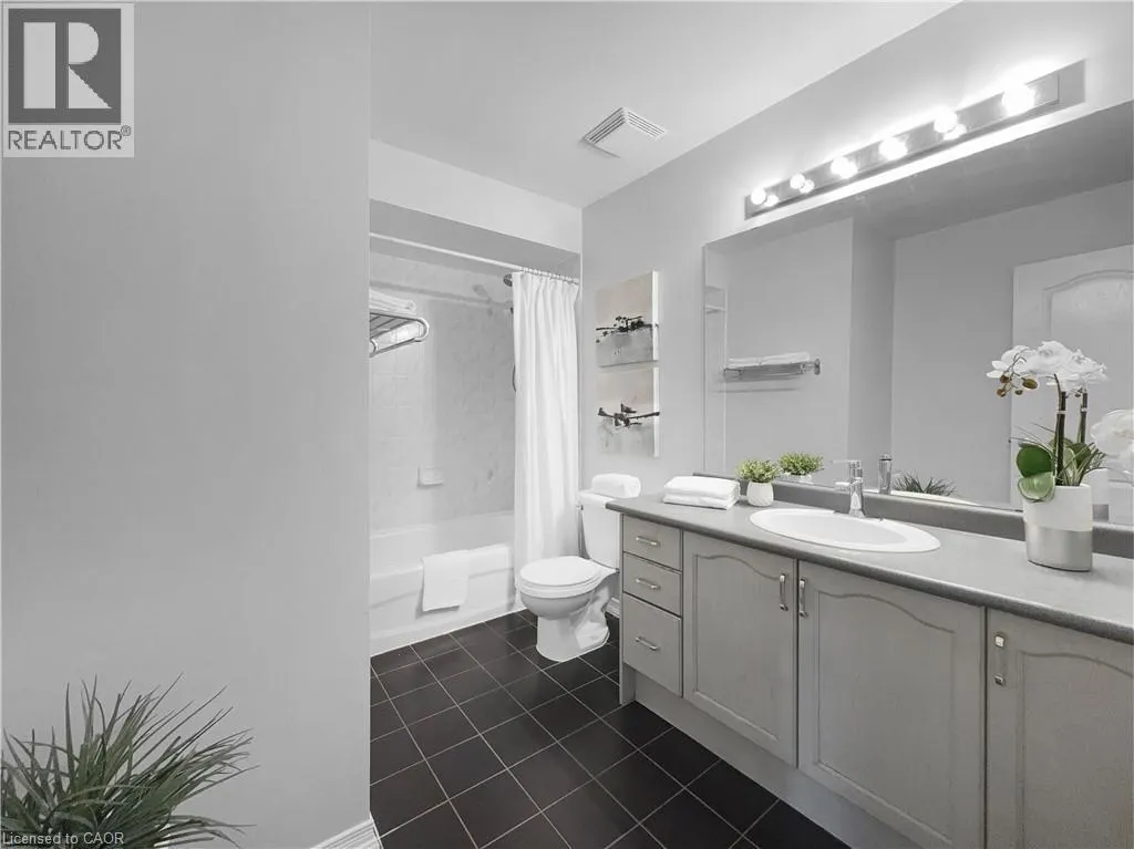 248 HAWKVIEW Boulevard