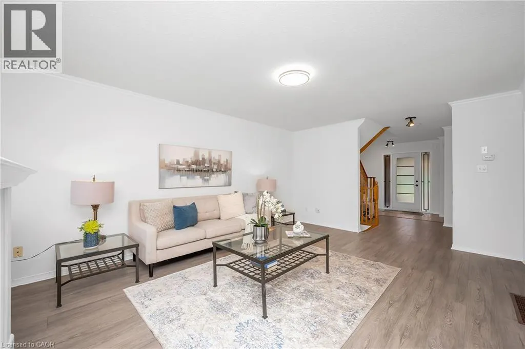 248 HAWKVIEW Boulevard