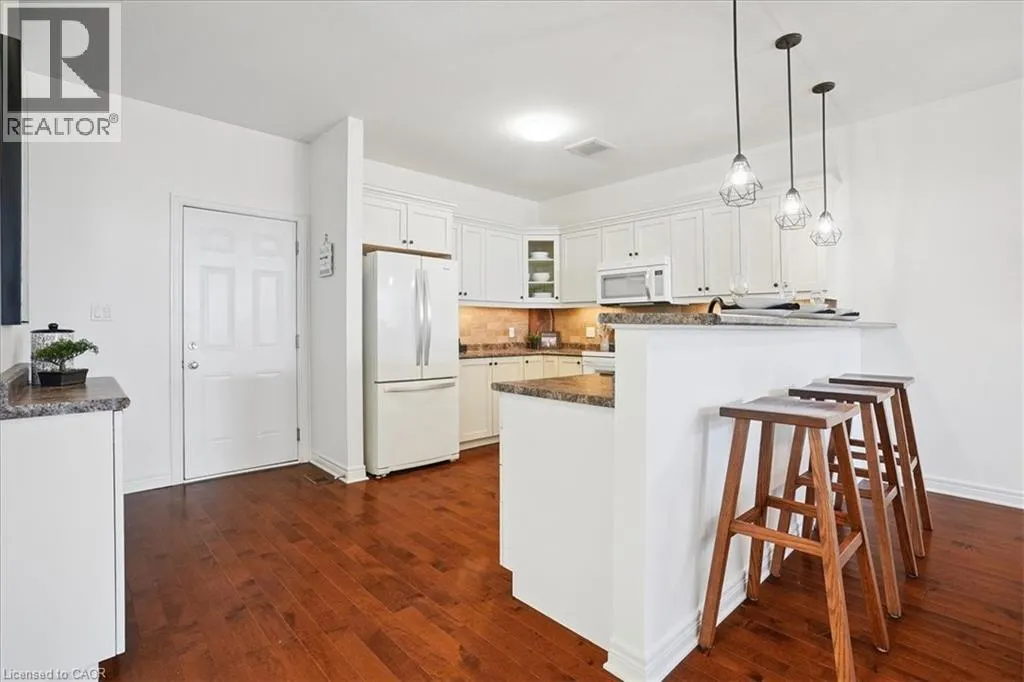 4314 LINDSEY Crescent