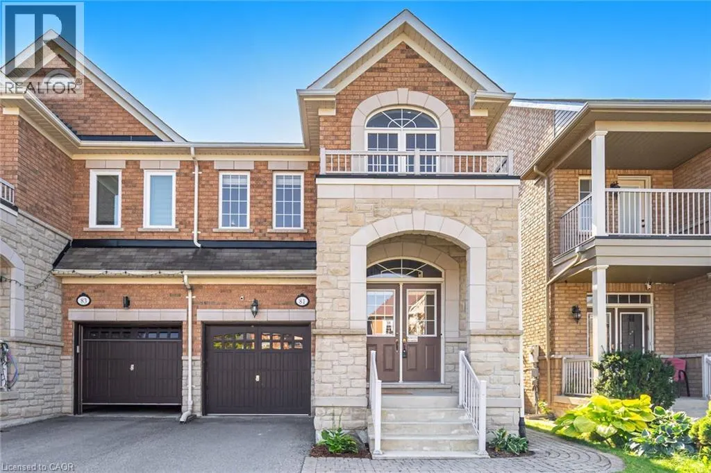 81 PAPERBARK Avenue