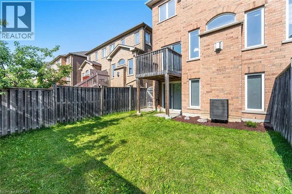 81 PAPERBARK Avenue