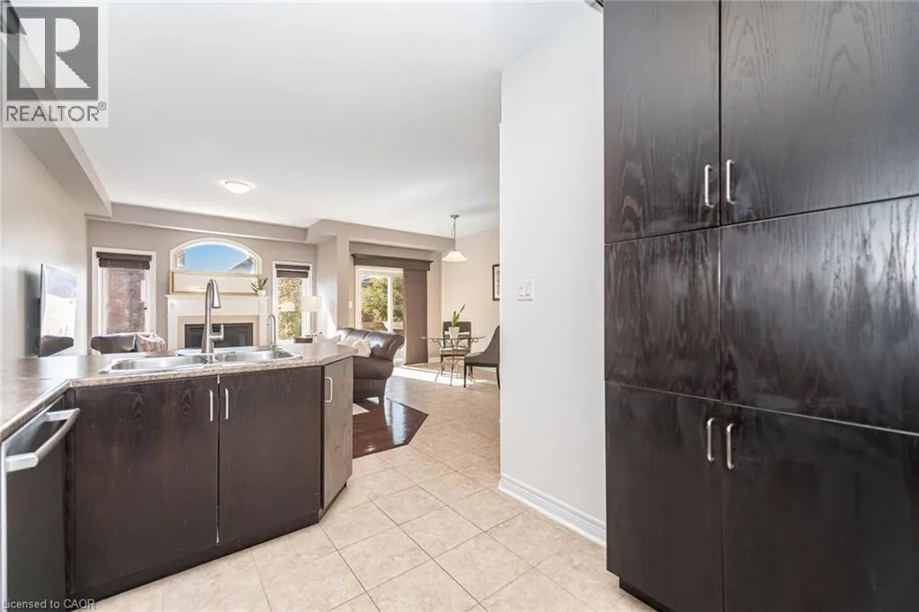 81 PAPERBARK Avenue