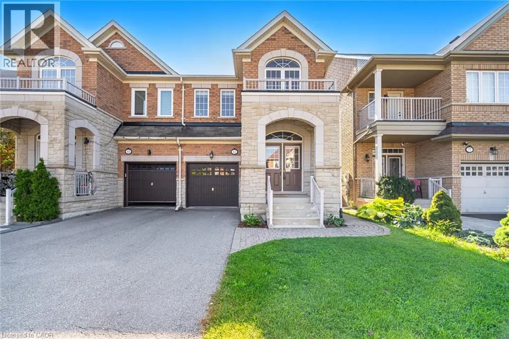 81 PAPERBARK Avenue