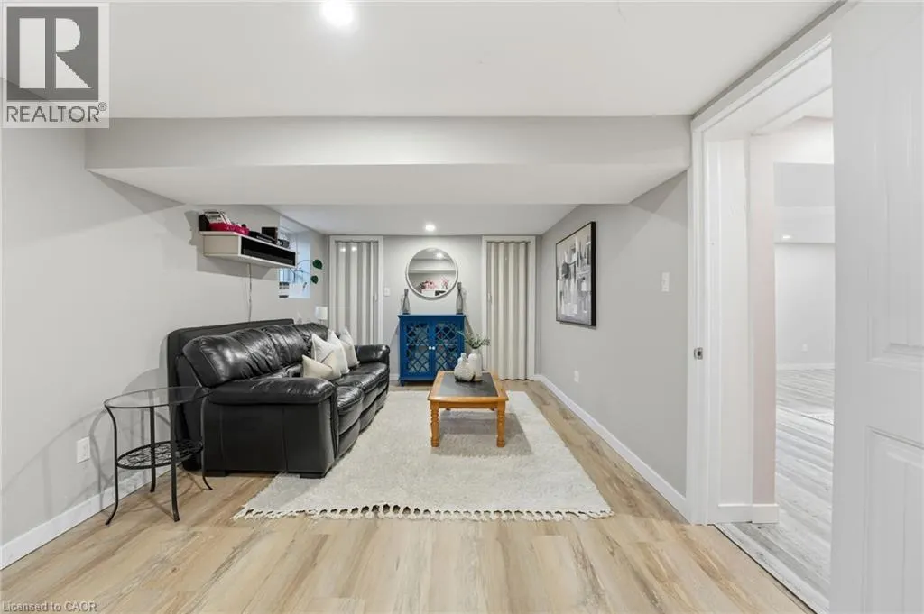 1822 SPRAGUES Road