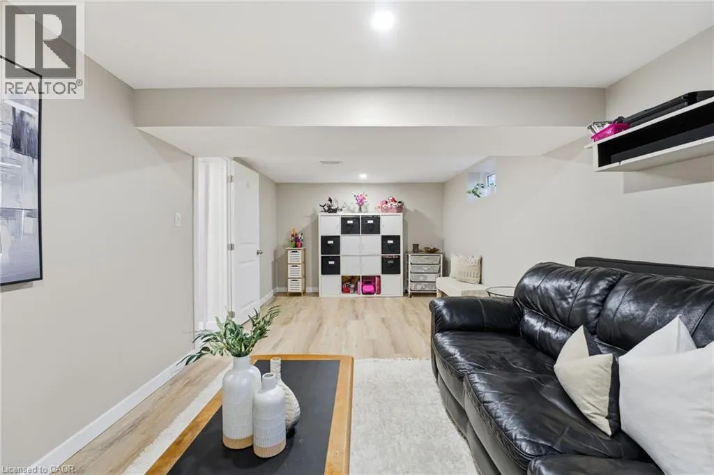 1822 SPRAGUES Road