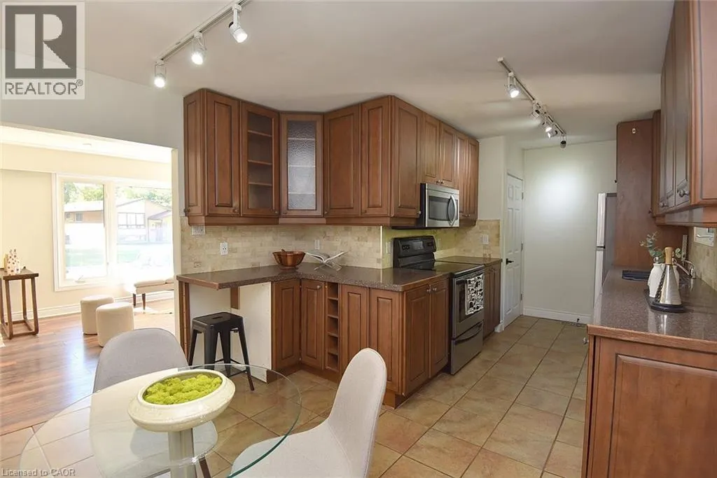 405 ERINDALE Drive
