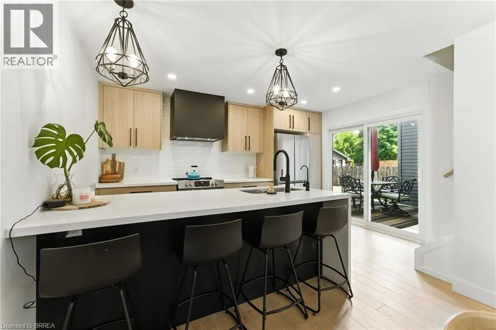 37 BARNES Avenue