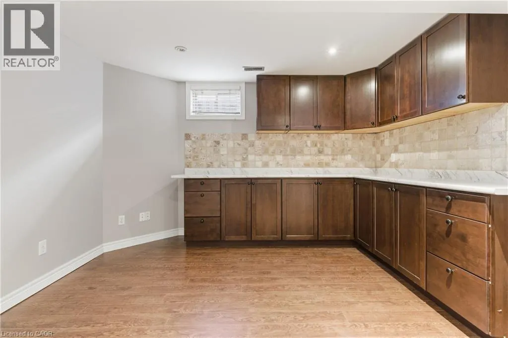 213 DORCHESTER Drive
