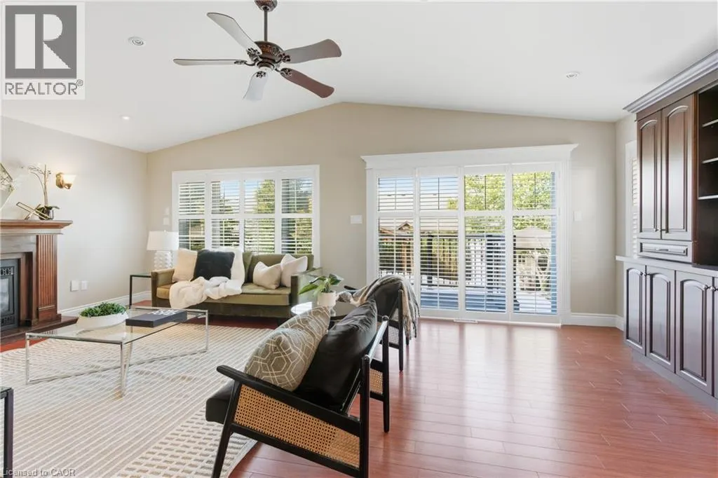 213 DORCHESTER Drive