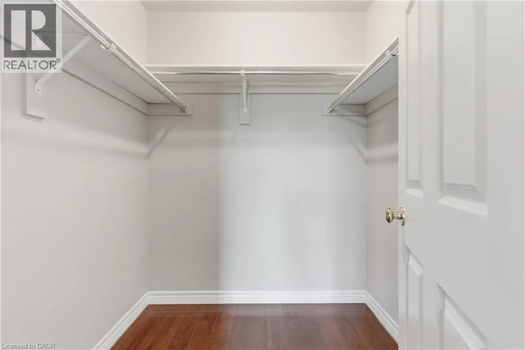 213 DORCHESTER Drive