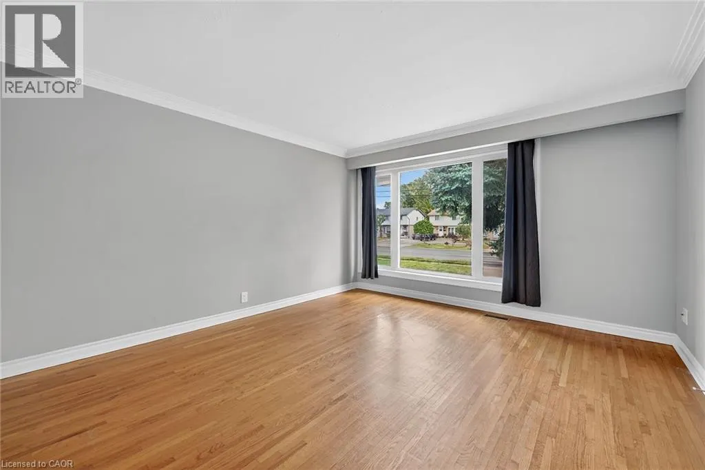 1008 UPPER WELLINGTON Street Unit# Upper Suite