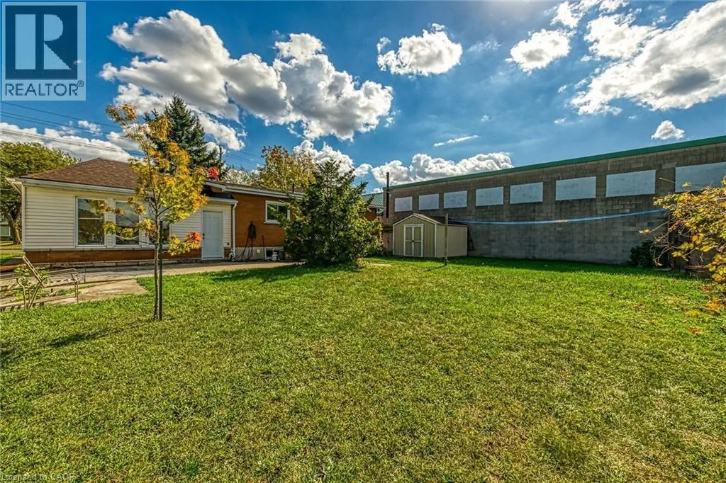 1008 UPPER WELLINGTON Street Unit# Upper Suite