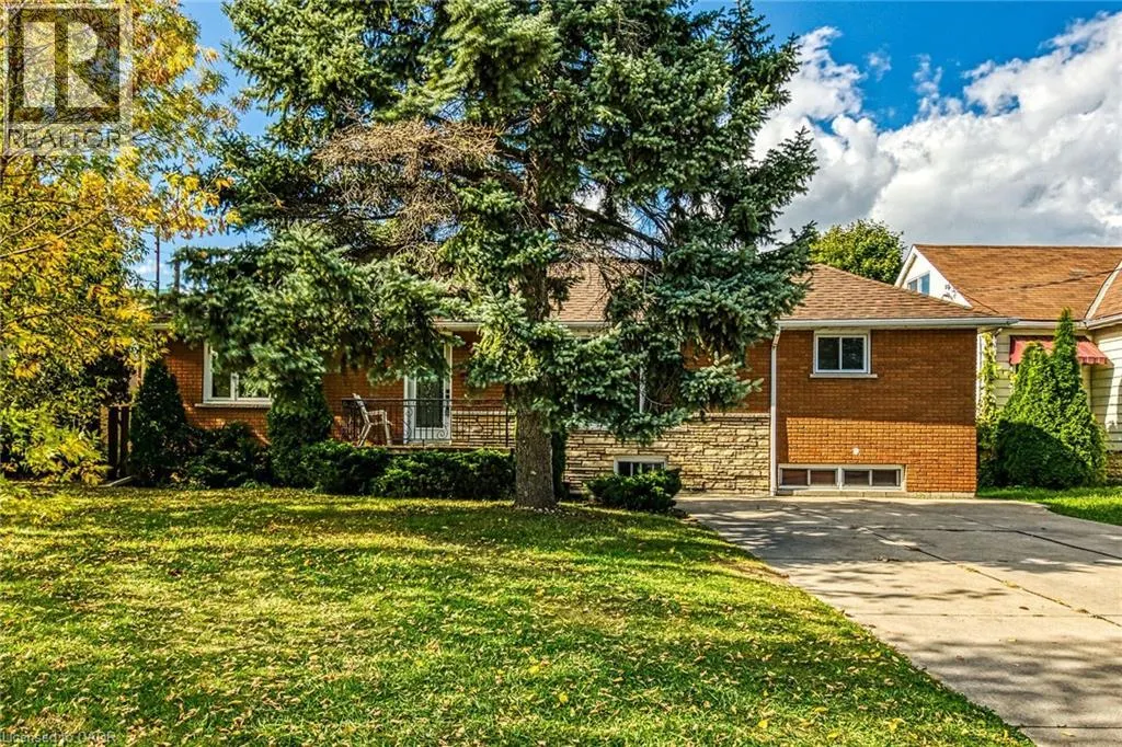 1008 UPPER WELLINGTON Street Unit# Upper Suite