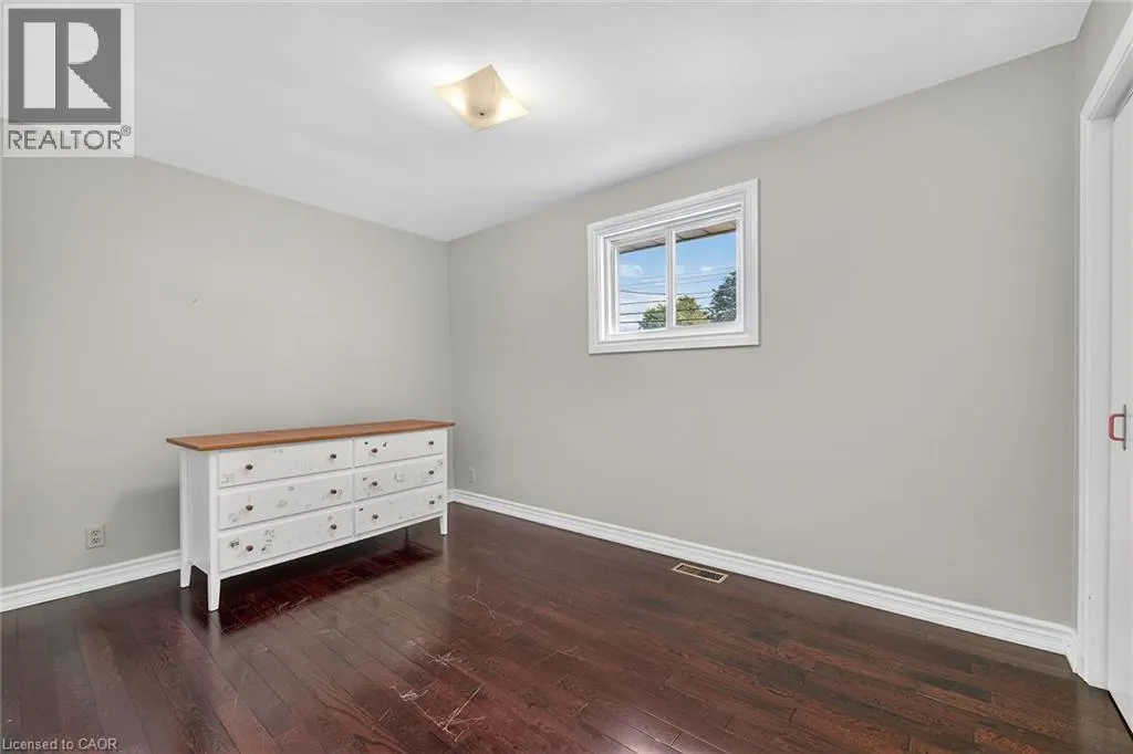 1008 UPPER WELLINGTON Street Unit# Upper Suite