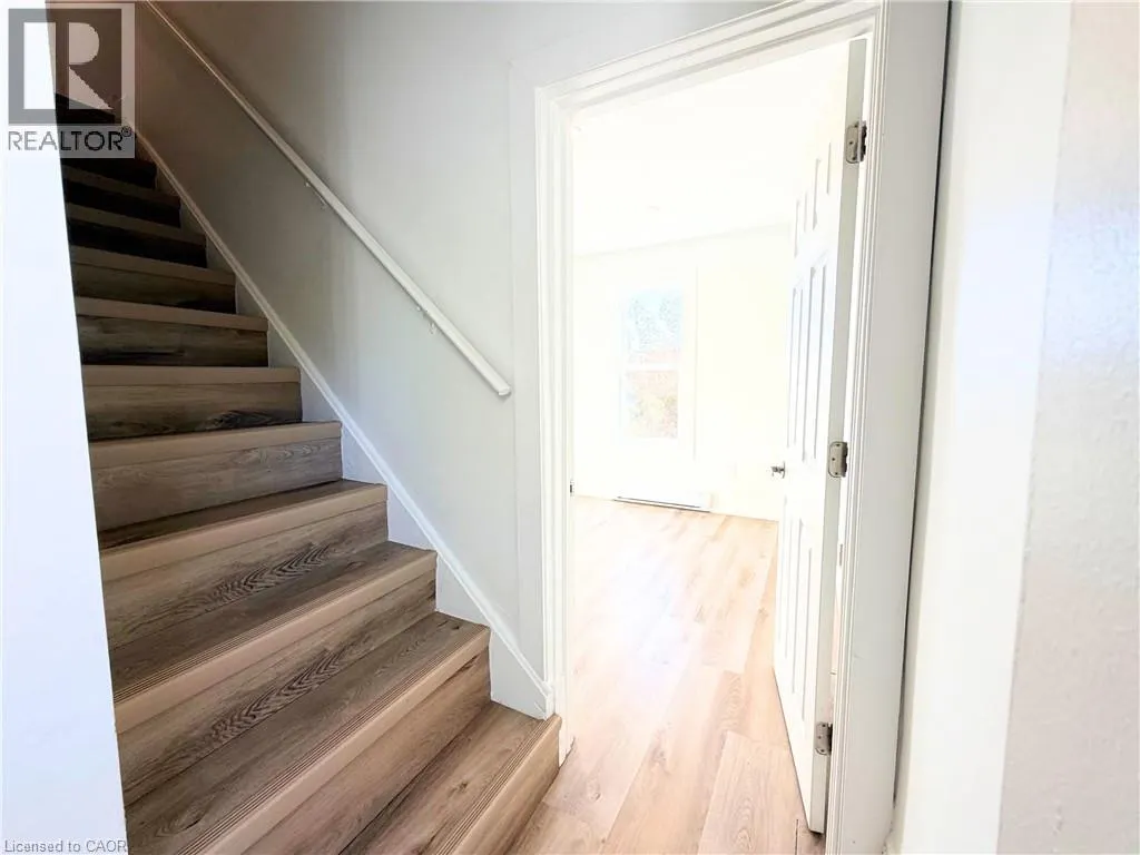 24-26 CAYUGA Street Unit# 26B, #26B