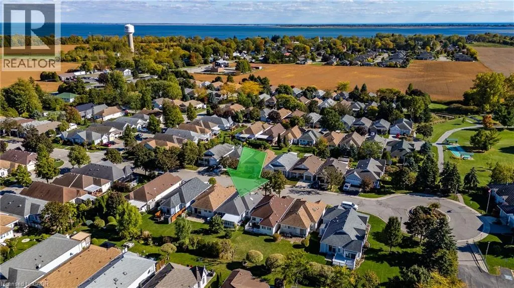 18 LONG POINT Boulevard