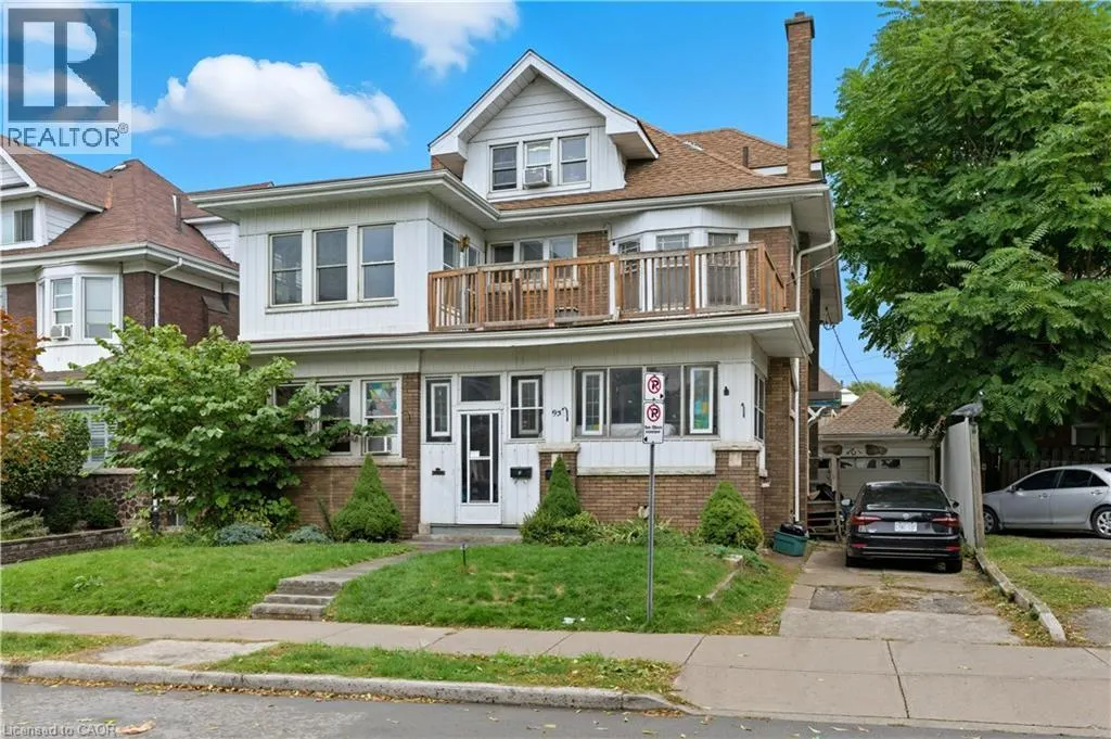 93 BARNESDALE Boulevard