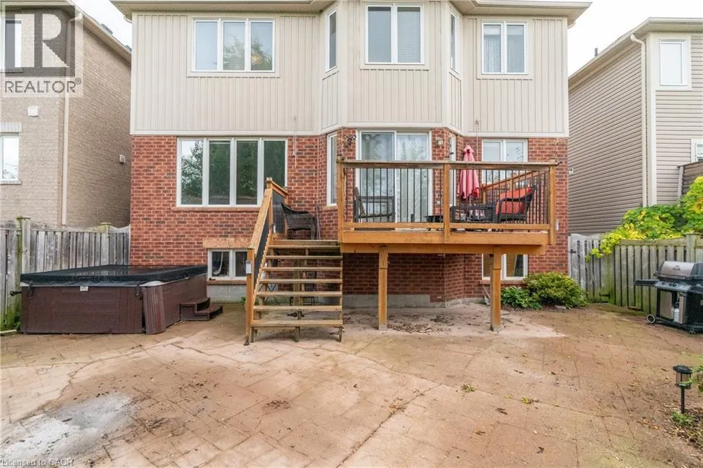 75 CHASE Crescent