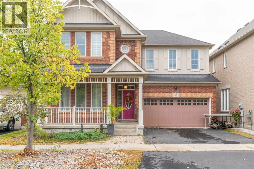 75 CHASE Crescent