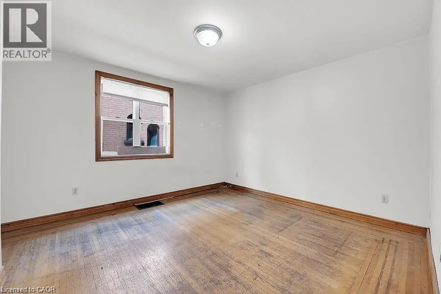 88 GRANT Avenue
