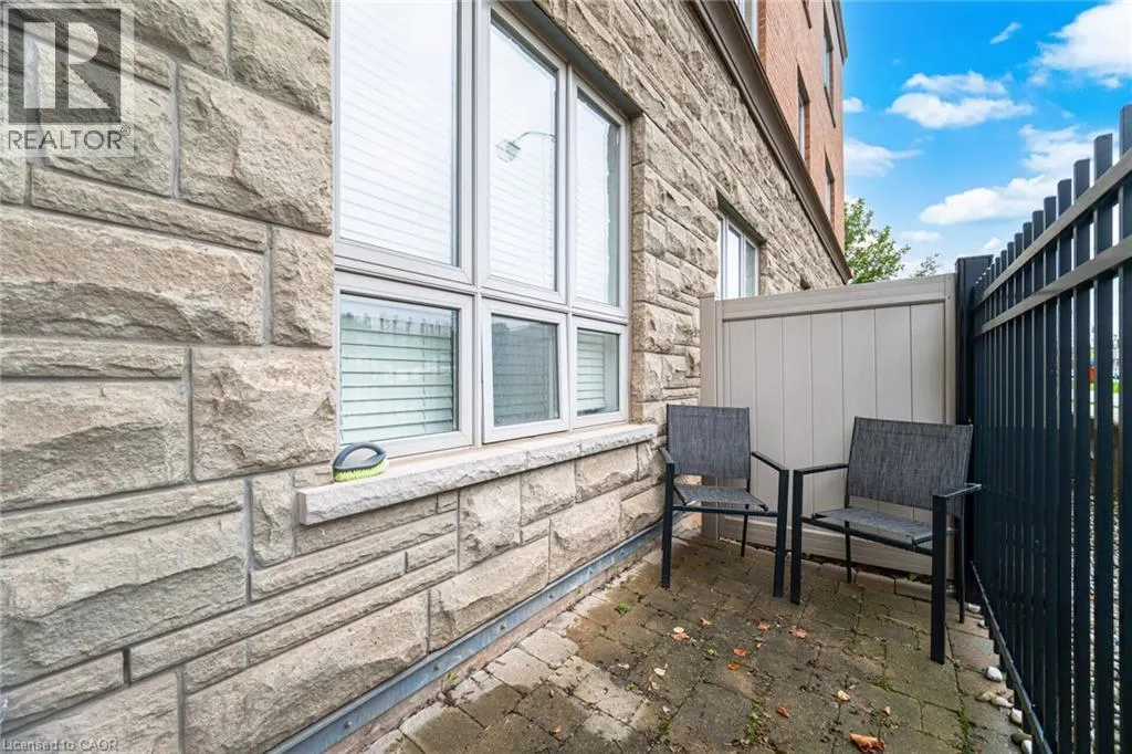 5317 UPPER MIDDLE Road Unit# 112, #112