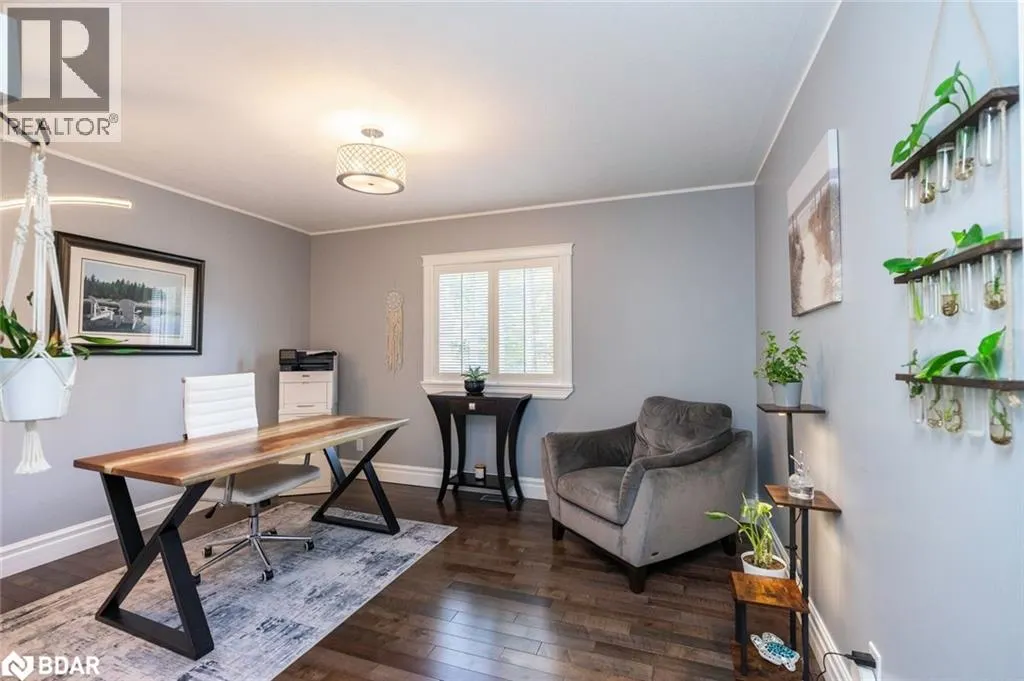 127 GOLDFINCH Crescent