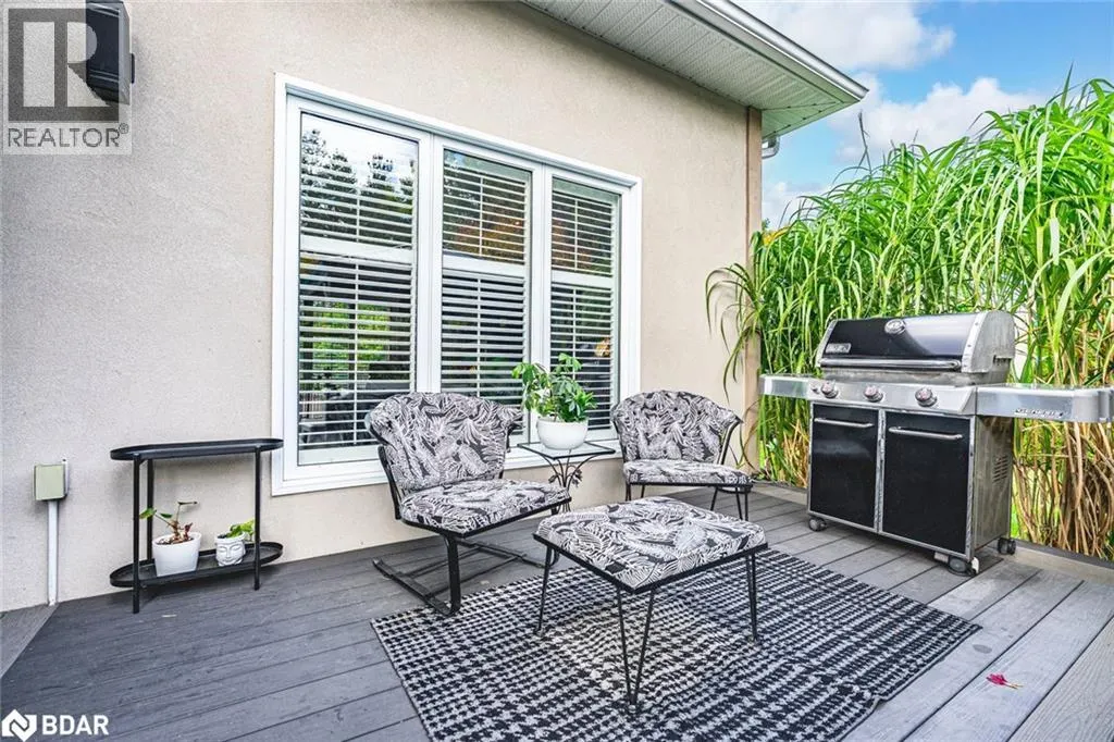 127 GOLDFINCH Crescent