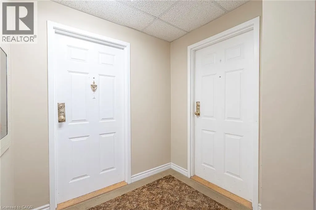 200 LIMERIDGE Road W Unit# 105, #105