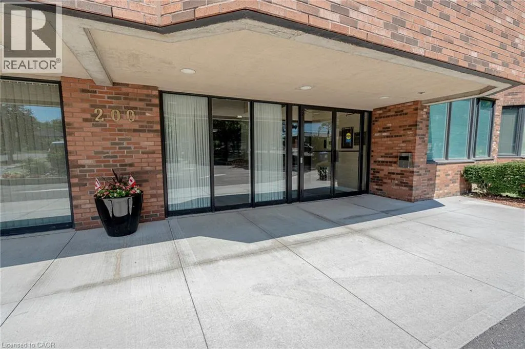 200 LIMERIDGE Road W Unit# 105, #105