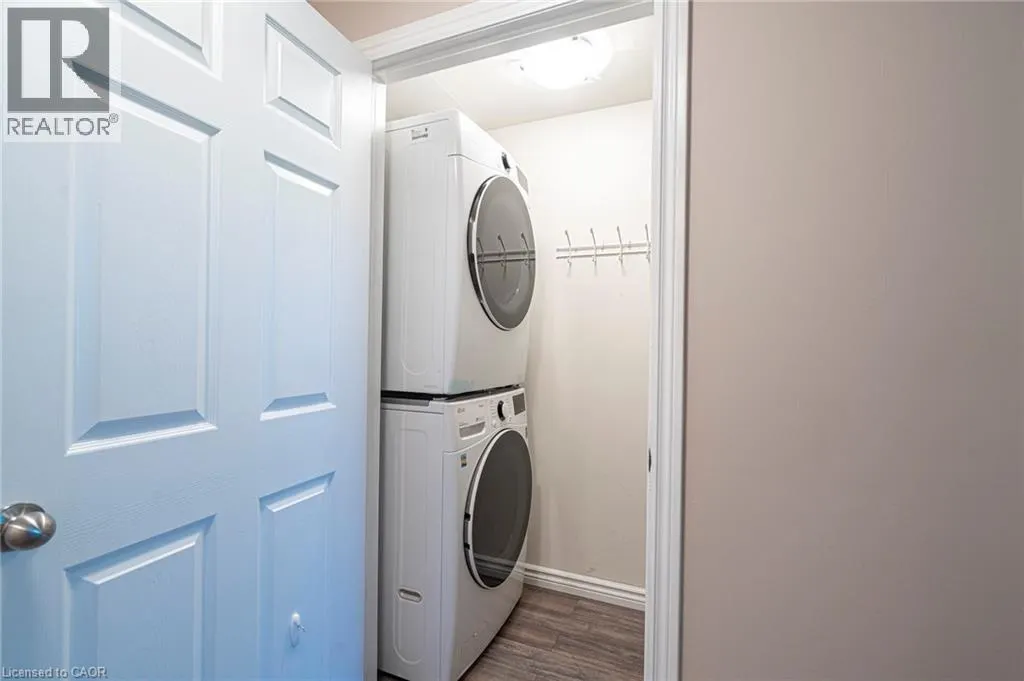 200 LIMERIDGE Road W Unit# 105, #105