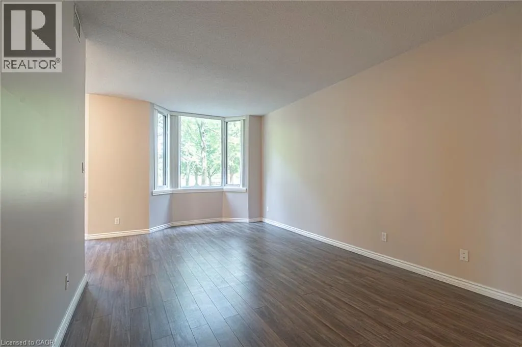 200 LIMERIDGE Road W Unit# 105, #105