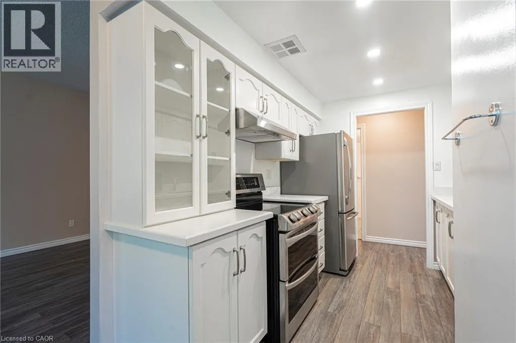 200 LIMERIDGE Road W Unit# 105, #105