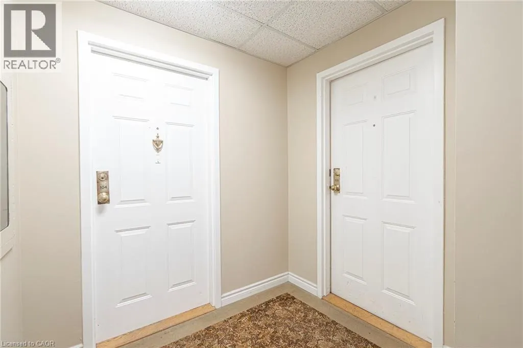 200 LIMERIDGE Road W Unit# 105, #105