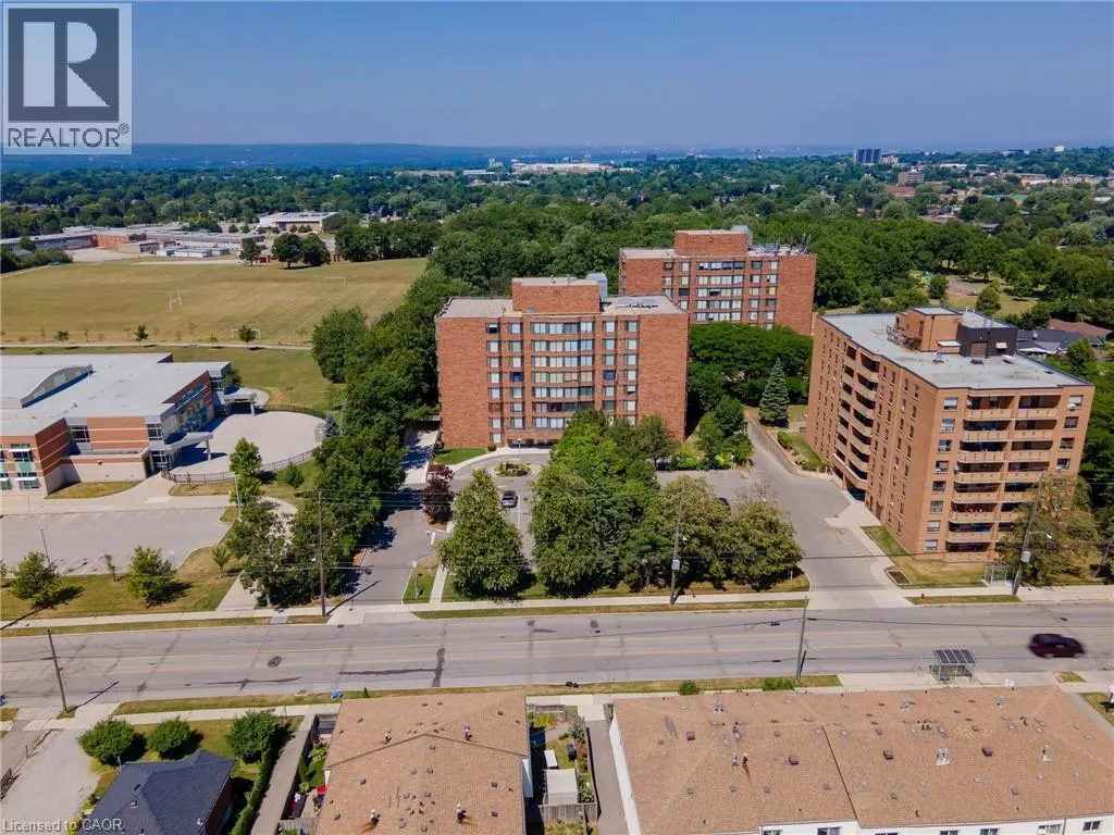200 LIMERIDGE Road W Unit# 105, #105