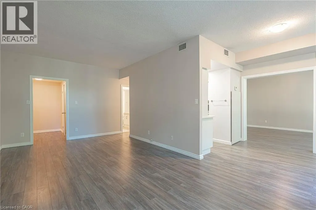 200 LIMERIDGE Road W Unit# 105, #105