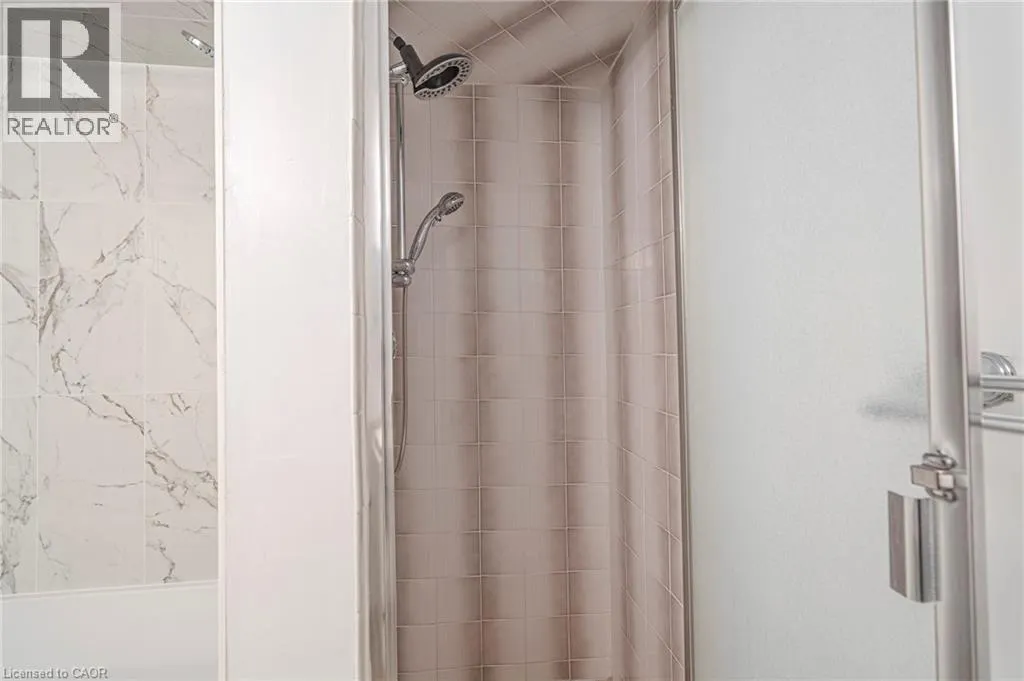 200 LIMERIDGE Road W Unit# 105, #105