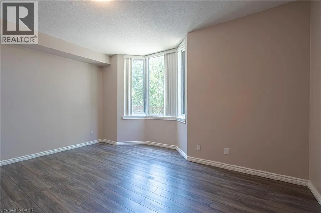 200 LIMERIDGE Road W Unit# 105, #105