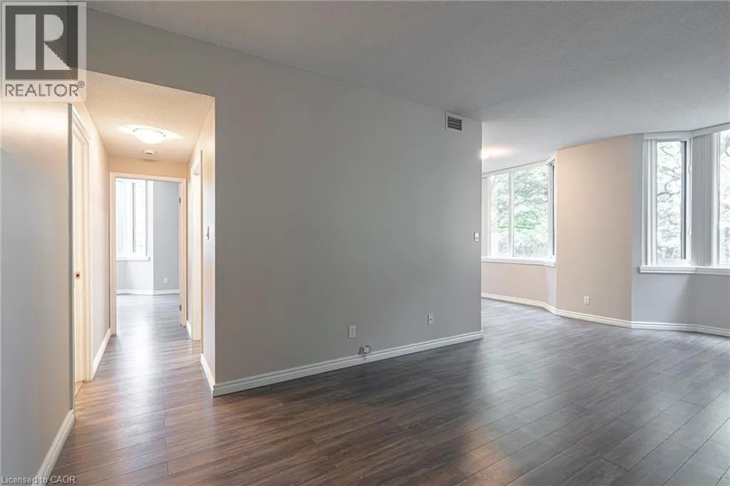 200 LIMERIDGE Road W Unit# 105, #105